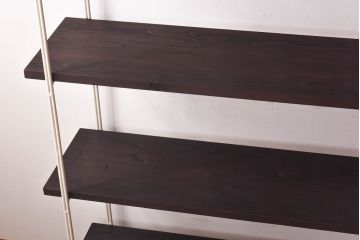 ラフジュ工房オリジナル　ホワイト　ペイント薄型アイアンラック【中】(陳列棚、飾り棚)